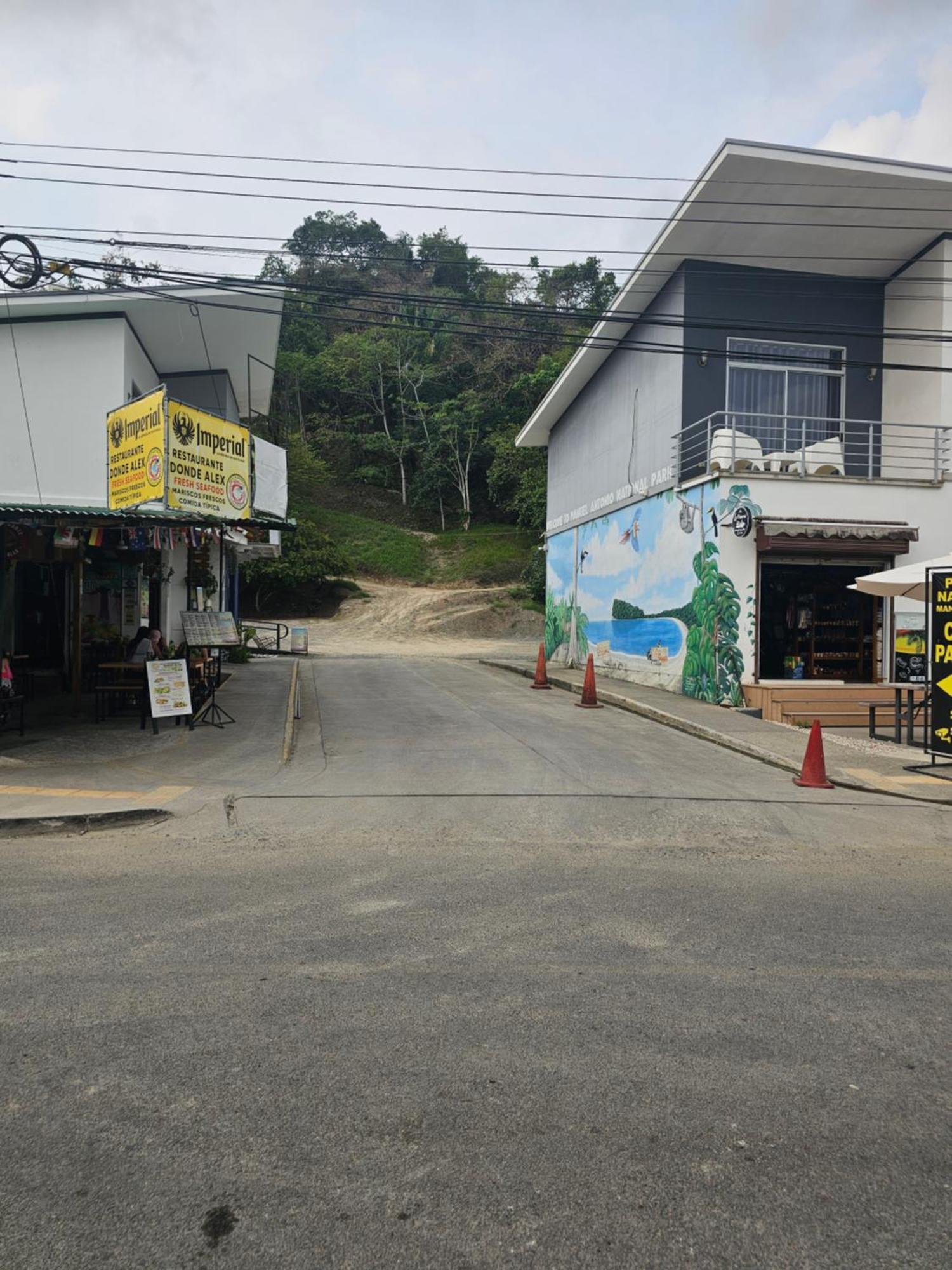 Pura Vida * Quepos