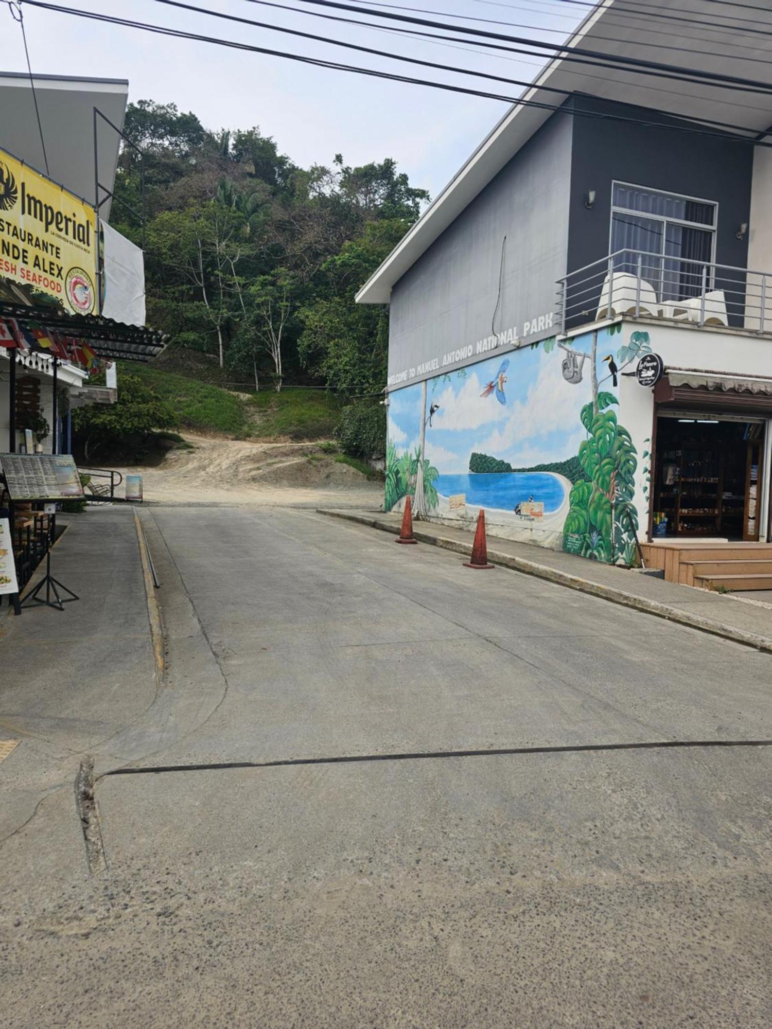 Pura Vida * Quepos